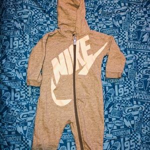 ❌📫SOLD📫❌9-12 Month Grey Nike Jumpsuit
